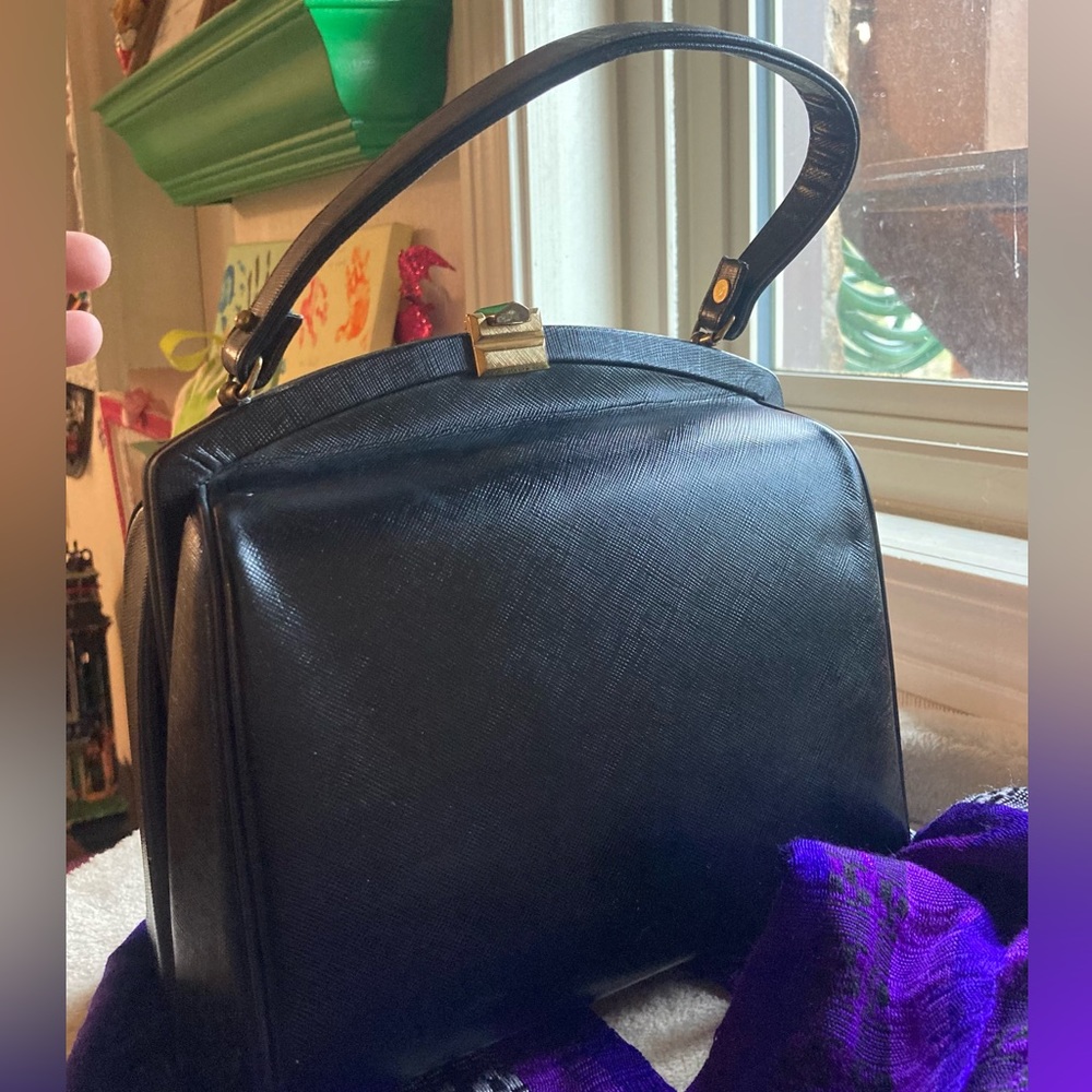 Vintage classic black leather Chas.t.wilt MCM handbag